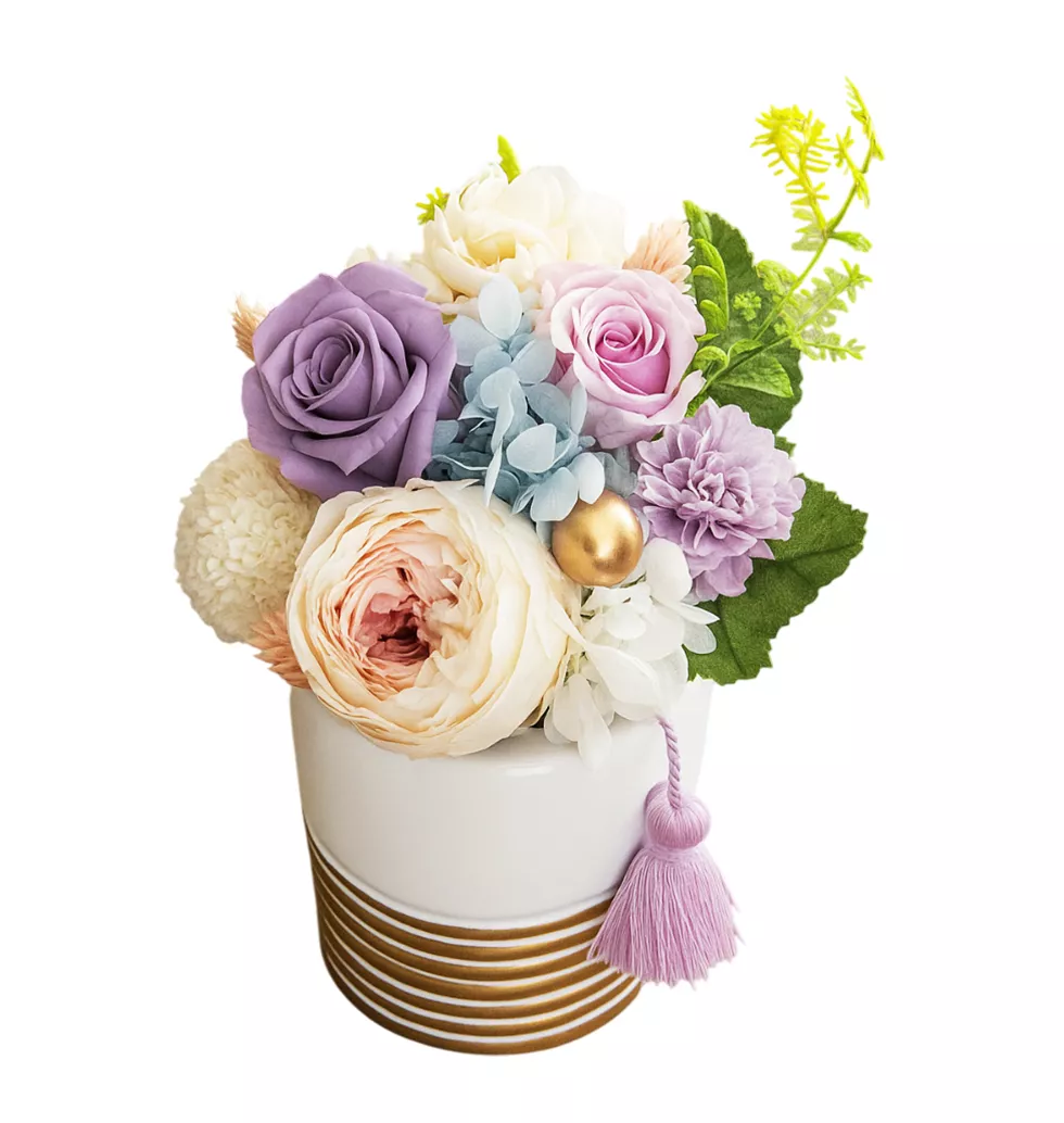 Chic Preserved Flower Display