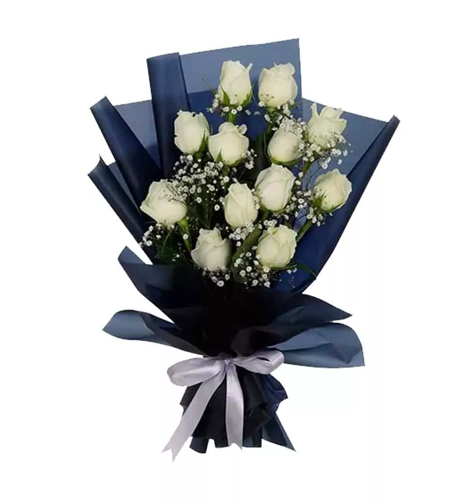 Eye-Catching 12 Fresh White Roses